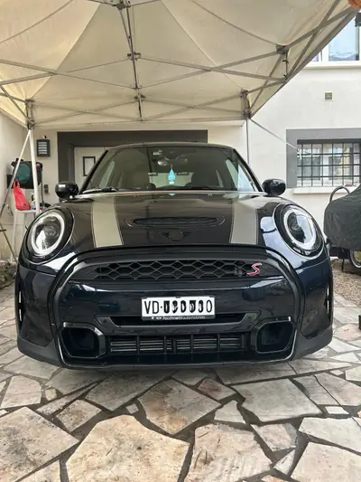 MINI Cooper S Trafalgar Edition — Sportive compacte, 178 ch et boîte auto — arrière