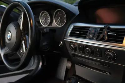 BMW 630i Coupé — Élégance sportive et performances authentiques, 258 ch — Miniatur 13