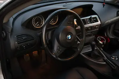 BMW 630i Coupé — Élégance sportive et performances authentiques, 258 ch — Miniatur 14