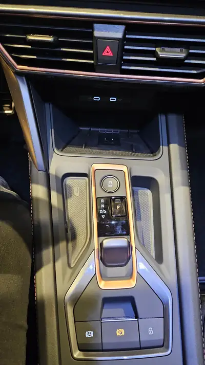 CUPRA Leon ST 2.0 TSI VZ 4Drive — Break sportif 333 ch, quasi-neuf avec 10 km — Miniatur 28