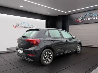 VW Polo 1.0 TSI Life DSG — Citadine dynamique, faible kilométrage et garantie 12 mois — tableau de bord