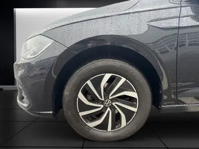 VW Polo 1.0 TSI Life DSG — Citadine dynamique, faible kilométrage et garantie 12 mois — Miniature 22