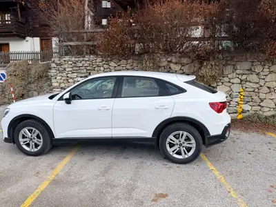 Audi Q3 Sportback 35 TDI Attraction — SUV coupé diesel, 30 500 km seulement — Thumbnail 9
