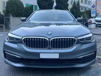 BMW 520d xDrive Touring — Break diesel hybride, 205000 km, état impeccable — côté