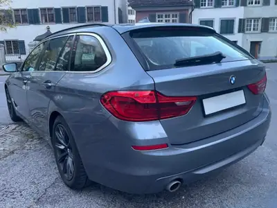 BMW 520d xDrive Touring — Break diesel hybride, 205000 km, état impeccable — intérieur