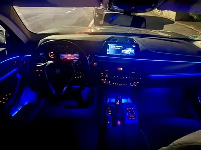 BMW 520d xDrive Touring — Break diesel hybride, 205000 km, état impeccable — Miniature 9