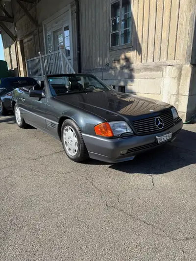 Mercedes-Benz SL 500 — Cabriolet V8 légendaire, état exceptionnel, Zulassung véhicule ancien — vista esterna