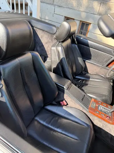 Mercedes-Benz SL 500 — Cabriolet V8 légendaire, état exceptionnel, Zulassung véhicule ancien — dettaglio