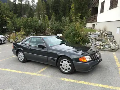 Mercedes-Benz SL 500 — Cabriolet V8 légendaire, état exceptionnel, Zulassung véhicule ancien — Miniatura 8