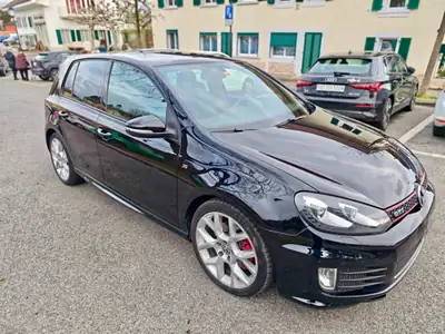 VW Golf GTI Edition 35 2012 — 235 CV DSG, série limitée, état impeccable — Seitenansicht