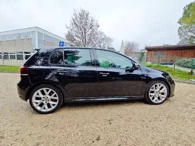 VW Golf GTI Edition 35 2012 — 235 CV DSG, série limitée, état impeccable — Miniatur 7