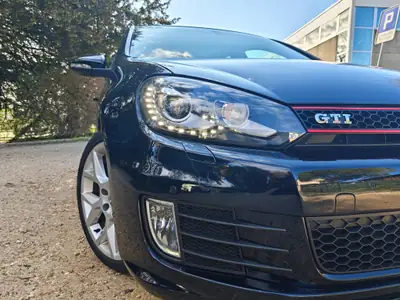 VW Golf GTI Edition 35 2012 — 235 CV DSG, série limitée, état impeccable — Miniatur 9