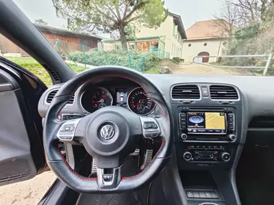 VW Golf GTI Edition 35 2012 — 235 CV DSG, série limitée, état impeccable — Miniatur 12