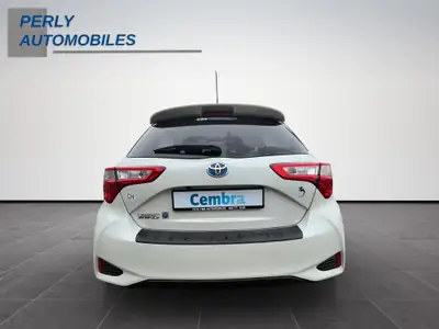 Toyota Yaris 1.5 Hybrid Trend — Citadine écologique, 43'000 km seulement — tableau de bord