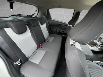 Toyota Yaris 1.5 Hybrid Trend — Citadine écologique, 43'000 km seulement — Miniature 14