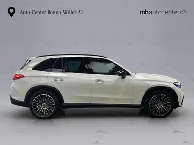 Mercedes-Benz GLC 220 d AMG Line 4matic — SUV diesel hybride, 15 km seulement — détail