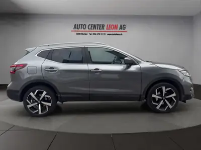 Nissan Qashqai 1.3 DIG-T Tekna DCT — SUV compact premium avec toit panoramique et caméra 360° — detail