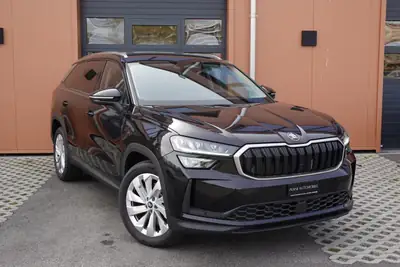 Skoda Kodiaq 1.5 TSI mHEV Selection — SUV hybride léger, sièges électriques, moins de 5200 km — vue extérieure