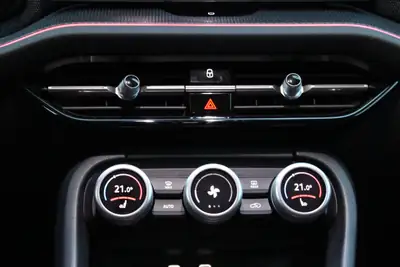 Skoda Kodiaq 1.5 TSI mHEV Selection — SUV hybride léger, sièges électriques, moins de 5200 km — Miniature 14