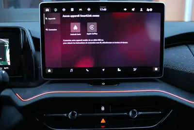 Skoda Kodiaq 1.5 TSI mHEV Selection — SUV hybride léger, sièges électriques, moins de 5200 km — Miniature 17