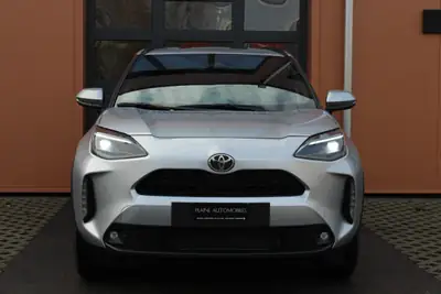 Toyota Yaris Cross 1.5 Trend AWDi — SUV Compact Hybride 4x4, Garantie 15 ans — côté