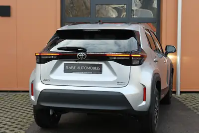 Toyota Yaris Cross 1.5 Trend AWDi — SUV Compact Hybride 4x4, Garantie 15 ans — détail