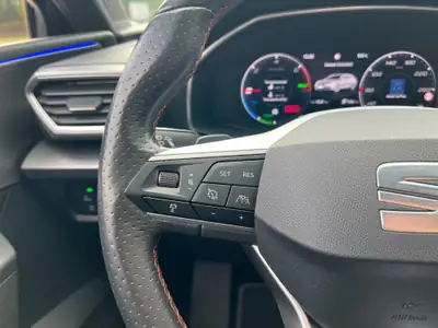 SEAT Leon ST 1.4 eHybrid pHEV — Monospace écologique et performant, 72'000 km — Miniature 13