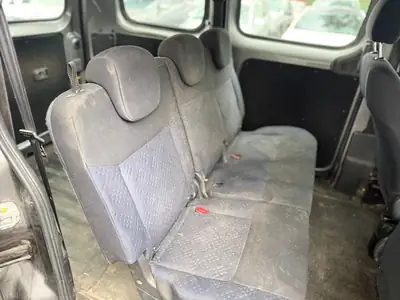 Nissan NV200 1.6 16V 110 — Utilitaire compact fiable, sans accident — Thumbnail 8