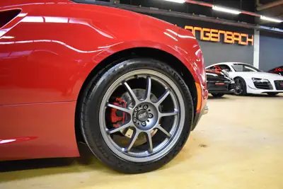 Alfa Romeo 4C Coupe 1750 TBi TCT — Légendaire sportive italienne, entretien premium Alfa Romeo — Miniature 13