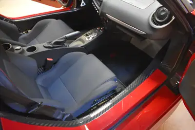 Alfa Romeo 4C Coupe 1750 TBi TCT — Légendaire sportive italienne, entretien premium Alfa Romeo — Miniature 19