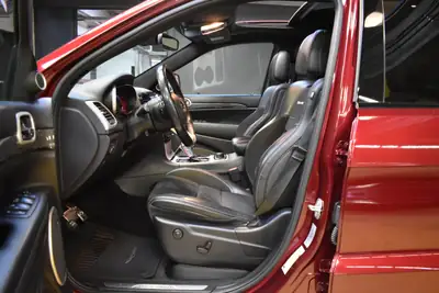 Jeep Grand Cherokee 6.2 V8 HEMI Trackhawk — 710 ch, SUV musclé sans compromis — Miniature 13