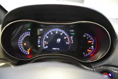 Jeep Grand Cherokee 6.2 V8 HEMI Trackhawk — 710 ch, SUV musclé sans compromis — Miniature 20