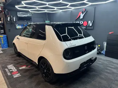 Honda e 2023 — Citadine électrique urbaine, quasi-neuf à 3900 km — detail