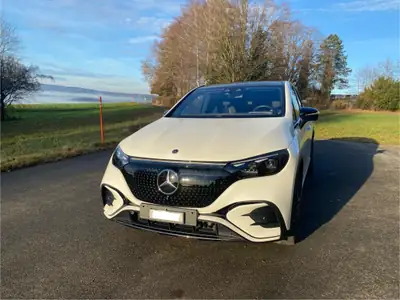 Mercedes-Benz EQE SUV 350 4Matic — SUV électrique premium, 17'000 km seulement — fianco
