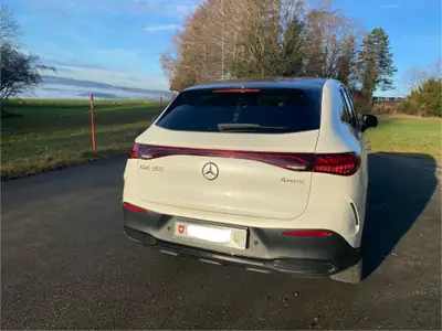 Mercedes-Benz EQE SUV 350 4Matic — SUV électrique premium, 17'000 km seulement — cruscotto