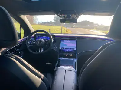 Mercedes-Benz EQE SUV 350 4Matic — SUV électrique premium, 17'000 km seulement — Miniatura 7
