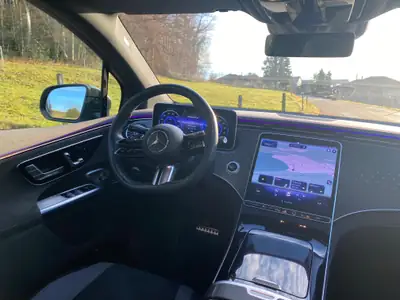 Mercedes-Benz EQE SUV 350 4Matic — SUV électrique premium, 17'000 km seulement — Miniatura 8