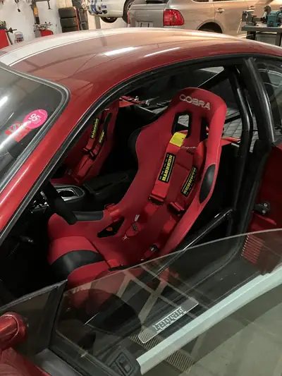 Ferrari F550 Maranello Competizione 1998 — Légendaire V12 naturel, 485 ch purs — détail
