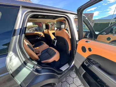Range Rover Sport 5.0 V8 S/C — SUV Premium 525 ch, Autobiography Dynamic, État Neuf — Thumbnail 13