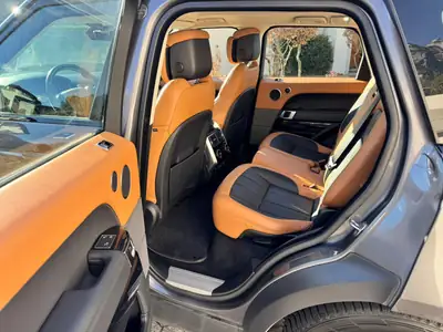 Range Rover Sport 5.0 V8 S/C — SUV Premium 525 ch, Autobiography Dynamic, État Neuf — Thumbnail 14