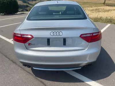 Audi S5 Coupé 4.2 V8 FSI — Coupé sport légendaire, état impeccable — Thumbnail 13