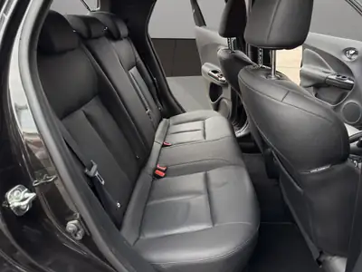 Nissan Juke 1.6 DIG-T Tekna 4x4 — SUV compact dynamique, 4x4 intégral et tout équipé — Thumbnail 17