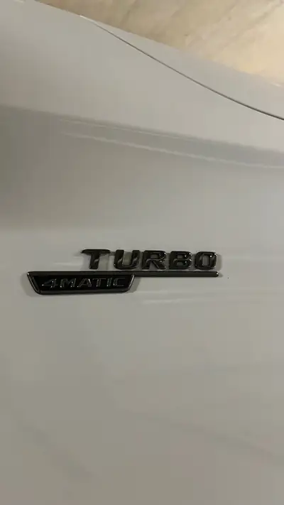 Mercedes-AMG A 35 4Matic+ — Sportive compacte 306 ch, seulement 25'000 km — détail