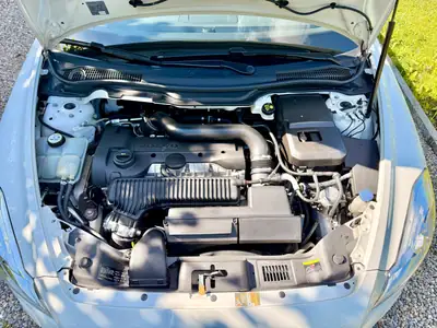 Volvo C70 T5 Summum Geartronic — Cabriolet suédois 230 ch, 49 850 km certifiés — Miniature 16