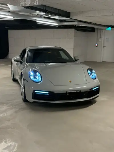 Porsche 911 Carrera 4S PDK 992 — Coupé sportif all-wheel drive, 12 730 km seulement — vue extérieure