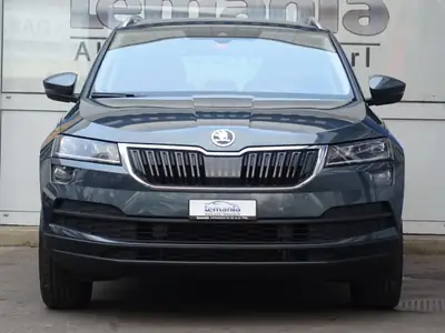 Skoda Karoq 1.5 TSI Clever — SUV compact robuste, 81 900 km, sans sinistre — rear view