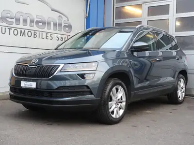 Skoda Karoq 1.5 TSI Clever — SUV compact robuste, 81 900 km, sans sinistre — side view