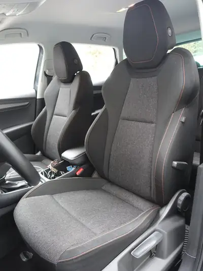 Skoda Karoq 1.5 TSI Clever — SUV compact robuste, 81 900 km, sans sinistre — Thumbnail 10