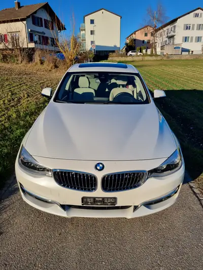 BMW 335 Gran Turismo xDrive — Diesel puissant, équipement premium, sans accident — Miniatura 8