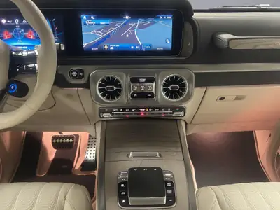 Mercedes-Benz G 63 AMG — Le SUV de légende avec 605 ch et moins de 20 km — Miniatura 13